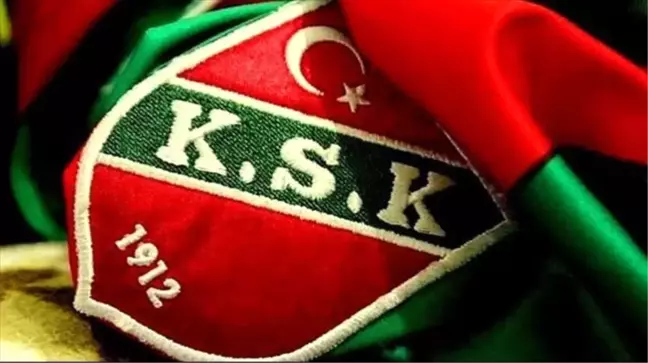 Karşıyaka'da Yeni Yönetim, İlk Görüşmeleri Genç Futbolcularla Yaptı