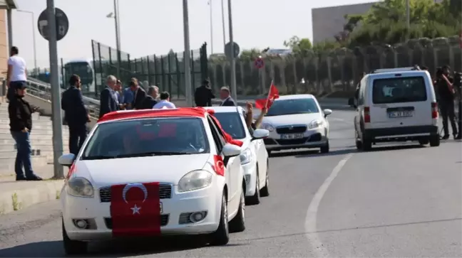 İstanbul'daki 'Ana Darbe Davası'na Devam Ediliyor