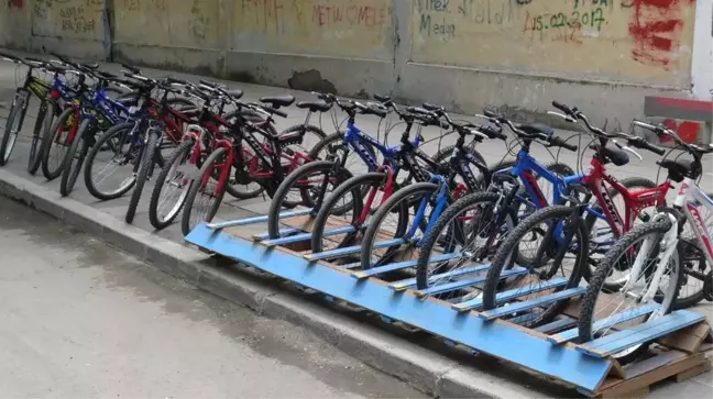 Kars'ta Kiralık Bisiklet Dönemi Başladı