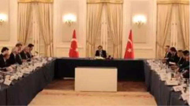 Bakan Pekcan,