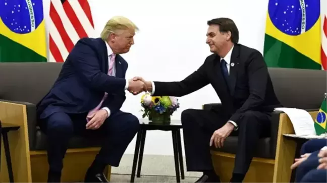 Brezilya Devlet Başkanı Bolsonaro, koronavirüs test sonucunun pozitif çıktığı haberlerini yalanladı
