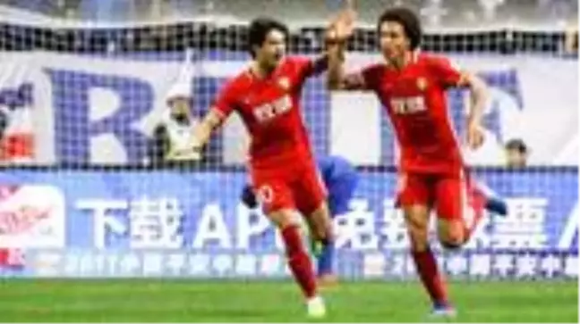 Pato, Witsel ve Carnavaro'nun eski takımı Tianjin Tianhai iflas etti