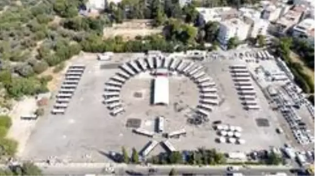 İzmir'de 52 yeni otobüs daha hizmete girdi