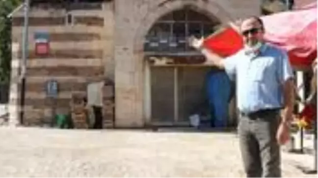 Tokat'ta Sultan 1'inci Mahmut döneminde yaptırılan tarihi han, 6,5 milyon TL'ye satılığa çıkarıldı