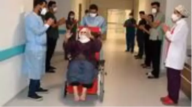 Şırnak'ta 120 yaşındaki Menica Nine koronavirüsü yendi