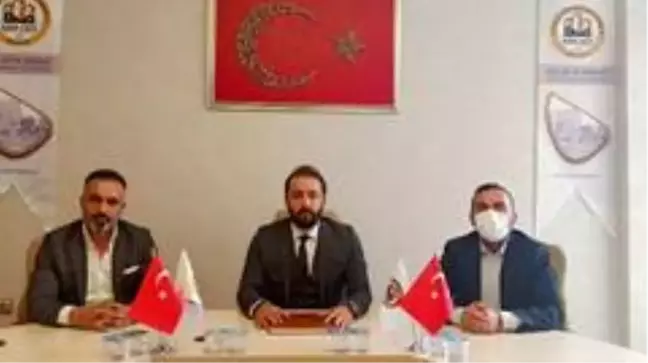Malatya Müttehitler Derneği'nde bayrak değişimi