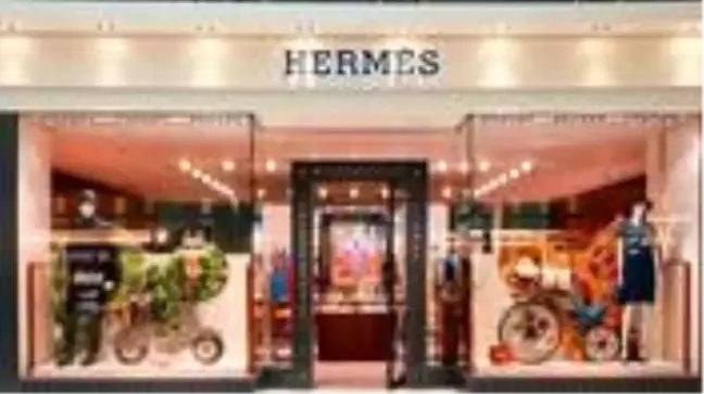 Dünyaca ünlü Fransız markası Hermes'ten çalışanlarına 'sözleşme' dayatması