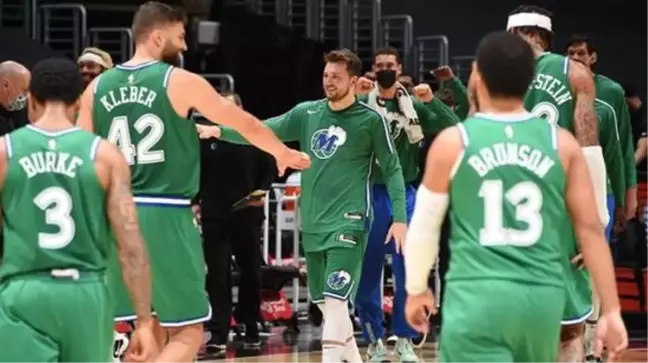 NBA rekorunun kırıldığı maçta Mavericks, Clippers'ı 51 sayı farkla mağlup etti