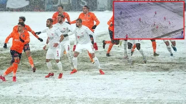 Sivasspor'un karda oynanan Başakşehir maçında sahaya beyaz formayla çıkması dünya gündeminde