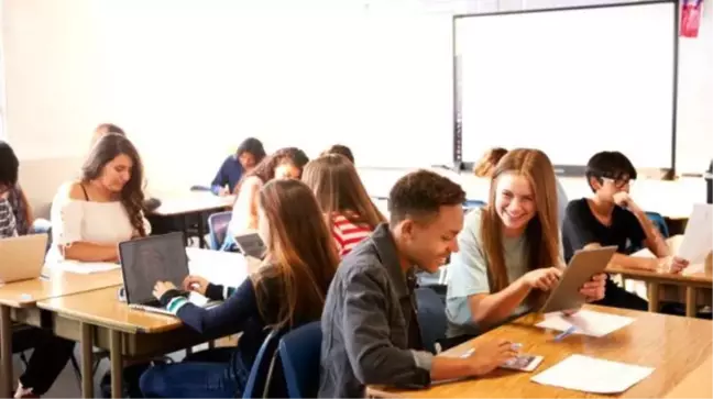 Hibrit eğitimi nedir? Hibrit eğitim sistemi nedir? 2021 hibrit eğitim modeli nedir?