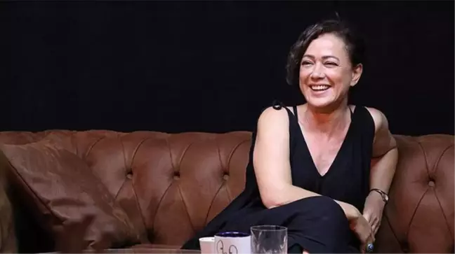 Bennu Yıldırımlar'ın, Bülent Emin Yarar'la evli olduğu ortaya çıktı