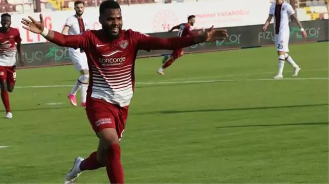 F.Bahçe'nin Boupendza için Hatayspor'la anlaştığı iddia edildi