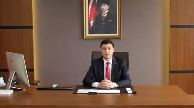 Artvin'de bir liseyi ziyaret eden kaymakamın