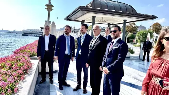 Ünal, DEİK toplantısına katıldı