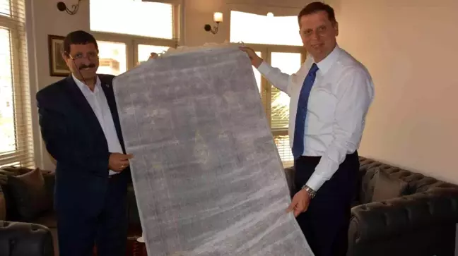 Başkan Selçuk'tan Manisa Ticaret Borsasına övgü