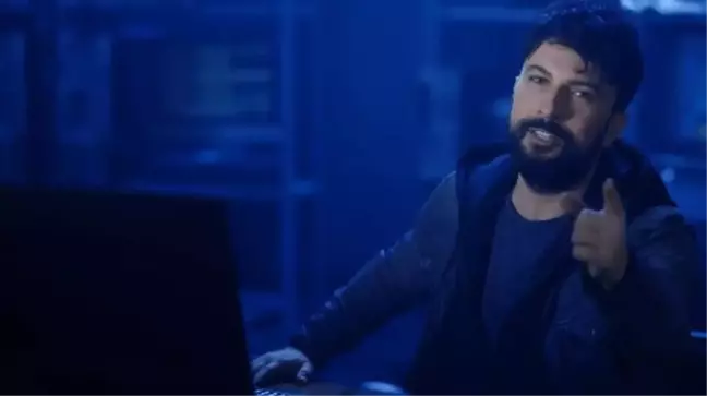 Tarkan'ın çok konuşulan yeni şarkısı Geççek, YouTube'da trend listesinin zirvesine yerleşti