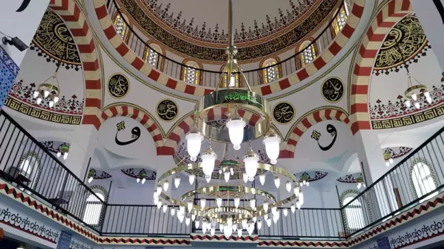 İzmit Bahtiyar Camii küllerinden doğdu