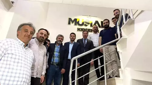 MÜSİAD Kırşehir 'Dost Meclisi'ne AK Parti Kırşehir Milletvekili Mustafa Kendirli konuk oldu