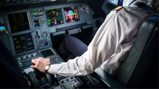 Uçağın 2 pilotu da uyuyakaldı! Otomatik pilot devreden çıkınca alarm sesleri yükseldi