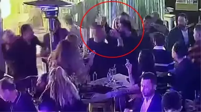 Belediye başkanına restoranda saldırı! O anlar kameraya anbean yansıdı