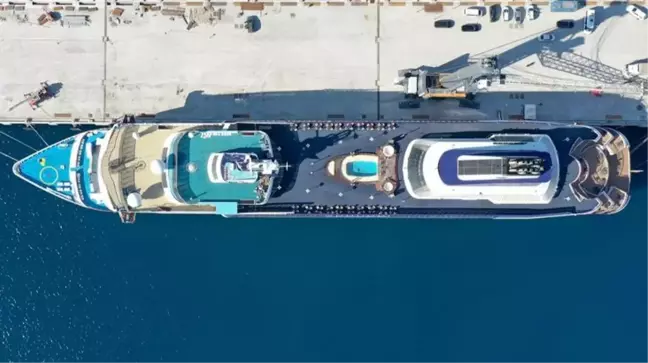 İskenderun'daki depremzedeler 164 metrelik