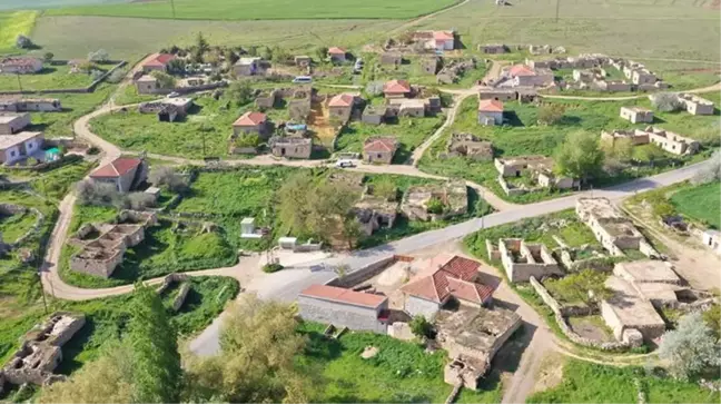 Nevşehir'in bu köyünde yalnızca 10 kişi oy kullanıyor
