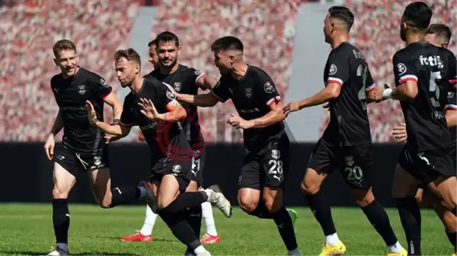 Pendikspor, dur durak bilmiyor! Süper Lig devlerinden birer birer futbolcu alıyorlar