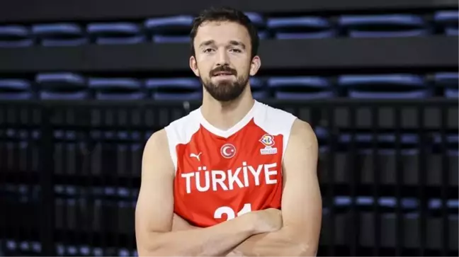 Fenerbahçe Beko, milli basketbolcu Sertaç Şanlı'yı renklerine bağladı