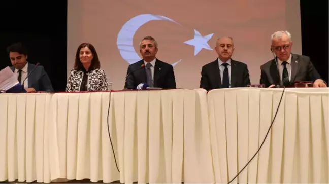 Vali Sezer,