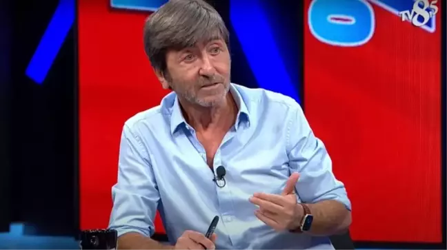 Rıdvan Dilmen, Trabzonspor-Beşiktaş maçındaki görüntüye inanamadı: Çok az gördüm