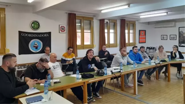 Barselonalı liman işçileri, İsrail'e savaş malzemesi taşıyan gemileri engelleyecek