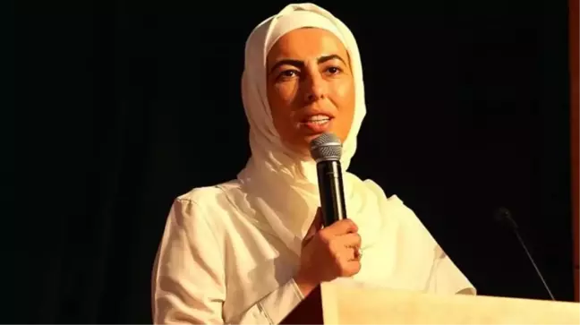 Nihal Olçok, kurucularından olduğu Gelecek Partisi'nden istifa etti