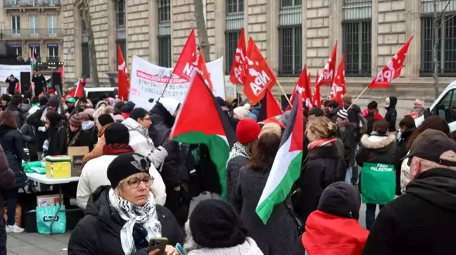 Filistinli grup, Brüksel'de Avrupa Konseyi'ne yürüyüş başlattı