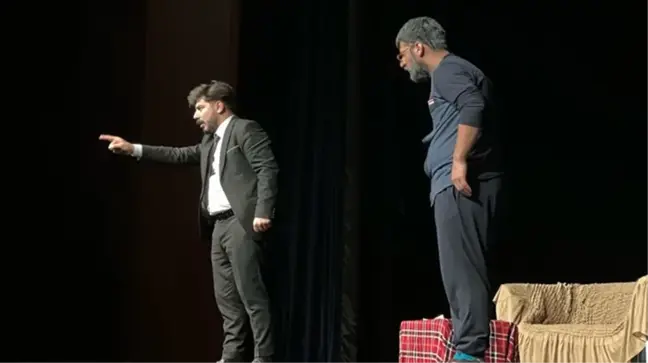 Kral ve Travis oyununun terör örgütü propagandası yapılacağı istihbaratı üzerine iptal edildiği ortaya çıktı