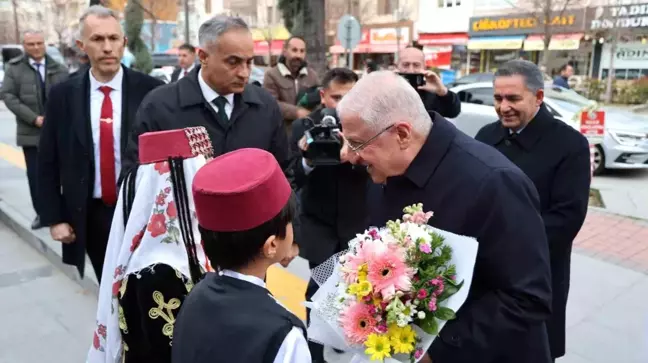 Milli Savunma Bakanı Yaşar Güler Kırşehir'e ziyarette bulundu