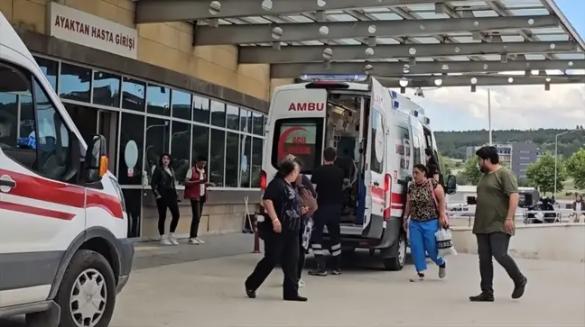 Çorum'da okul servisinde kimyasal toz sızıntısı: 9 çocuk hastaneye kaldırıldı