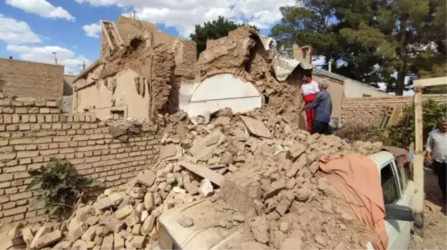 İran'da 5 büyüklüğünde deprem! Ölü ve yaralılar var