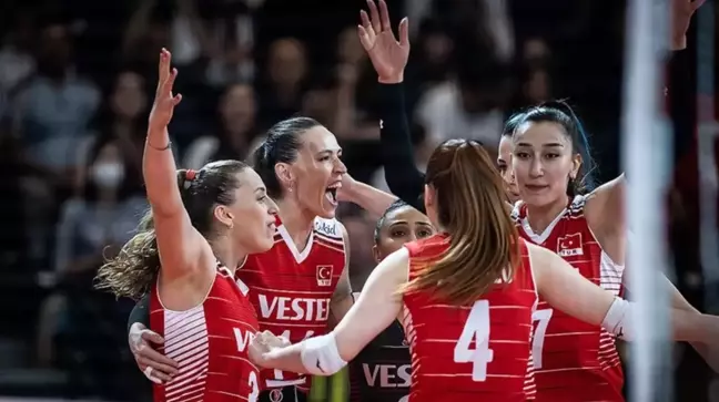 TÜRKİYE-BREZİLYA VOLEYBOL MAÇI CANLI İZLE! Türkiye-Brezilya voleybol canlı yayın izleme bilgileri...