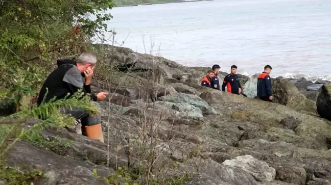 Trabzon'da Şiddetli Yağışlar Sonrası Sel ve Heyelan: Kayıp Şahsı Arama Çalışmaları Devam Ediyor