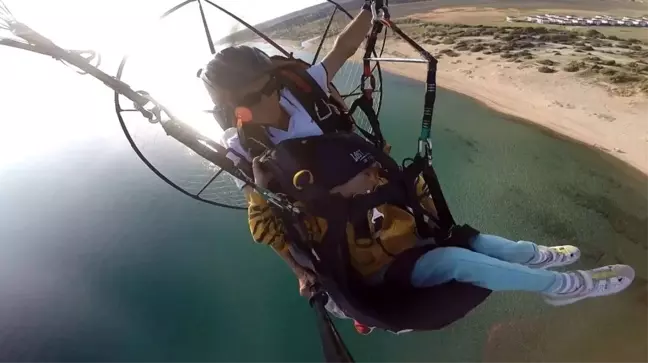 4,5 Yaşındaki Eren'in Unutulmaz Paramotor Uçuşu