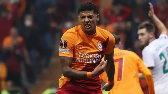 Galatasaray'dan ayrılan Patrick van Aanholt 4.5 ay sonra kendine takım buldu