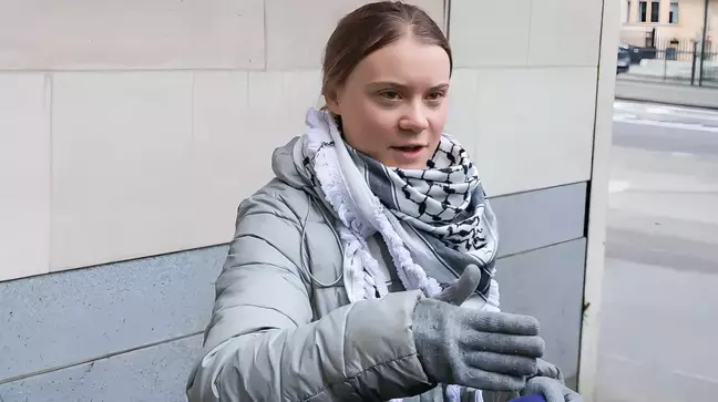 Greta Thunberg'ten skandal Kürdistan paylaşımı