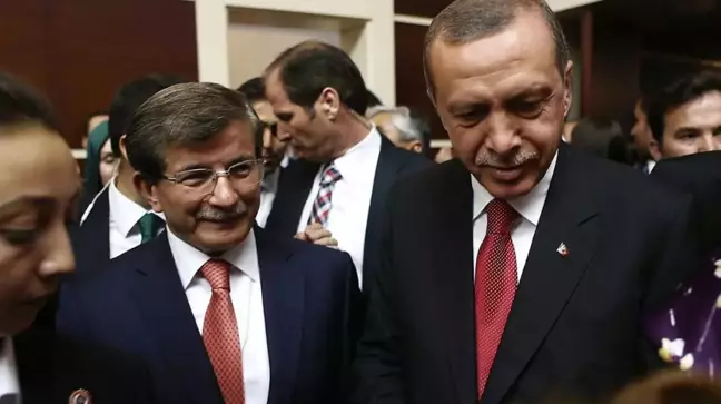 AK Partili Birinci'den Davutoğlu çağrısı: AK Parti'de siyaset yapabilmeli