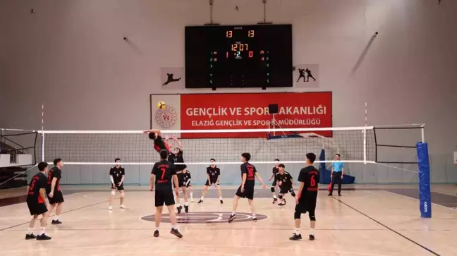 Elazığ'da Okul Sporları Gençler İl Birinciliği Müsabakaları Sona Erdi