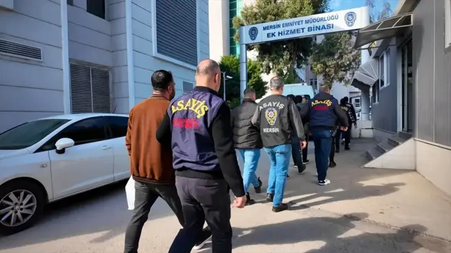 Mersin'de Nakliye Dolandırıcılığı Faaliyetlerine Operasyon: 7 Şüpheli Tutuklandı