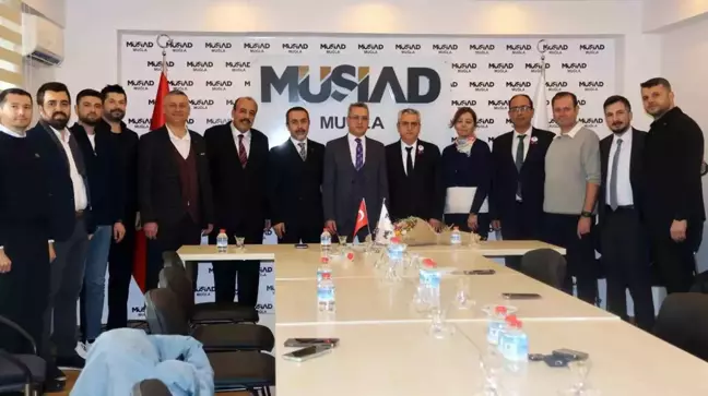 MÜSİAD Muğla Şubesi, Vergi Haftası'nda Defterdar'ı Ziyaret Etti