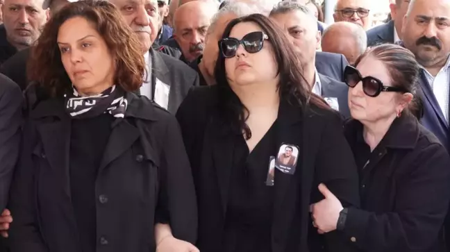 Türk Halk Müziği Sanatçısı Yavuz Top Hayatını Kaybetti