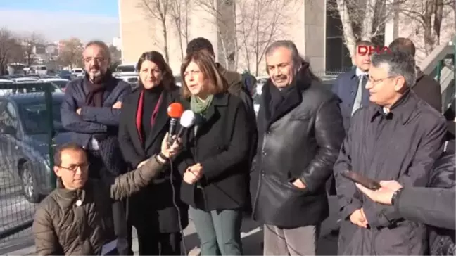 Demirtaş: Biz Yargıya Kafa Tutmadık, Hukuksuzluğa ve Siyasi Olarak AKP'ye Kafa Tuttuk
