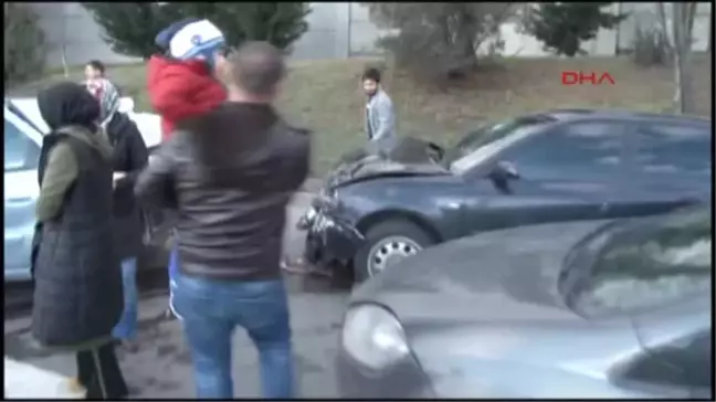 Tem'de Trafik Kazası 2 Yaralı