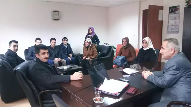Aday Öğretmenler Kaymakamlığı Ziyaret Etti
